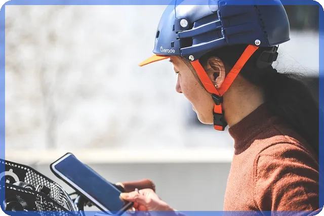 폴더블관련주 다시 뜨는 시장 5대 기업